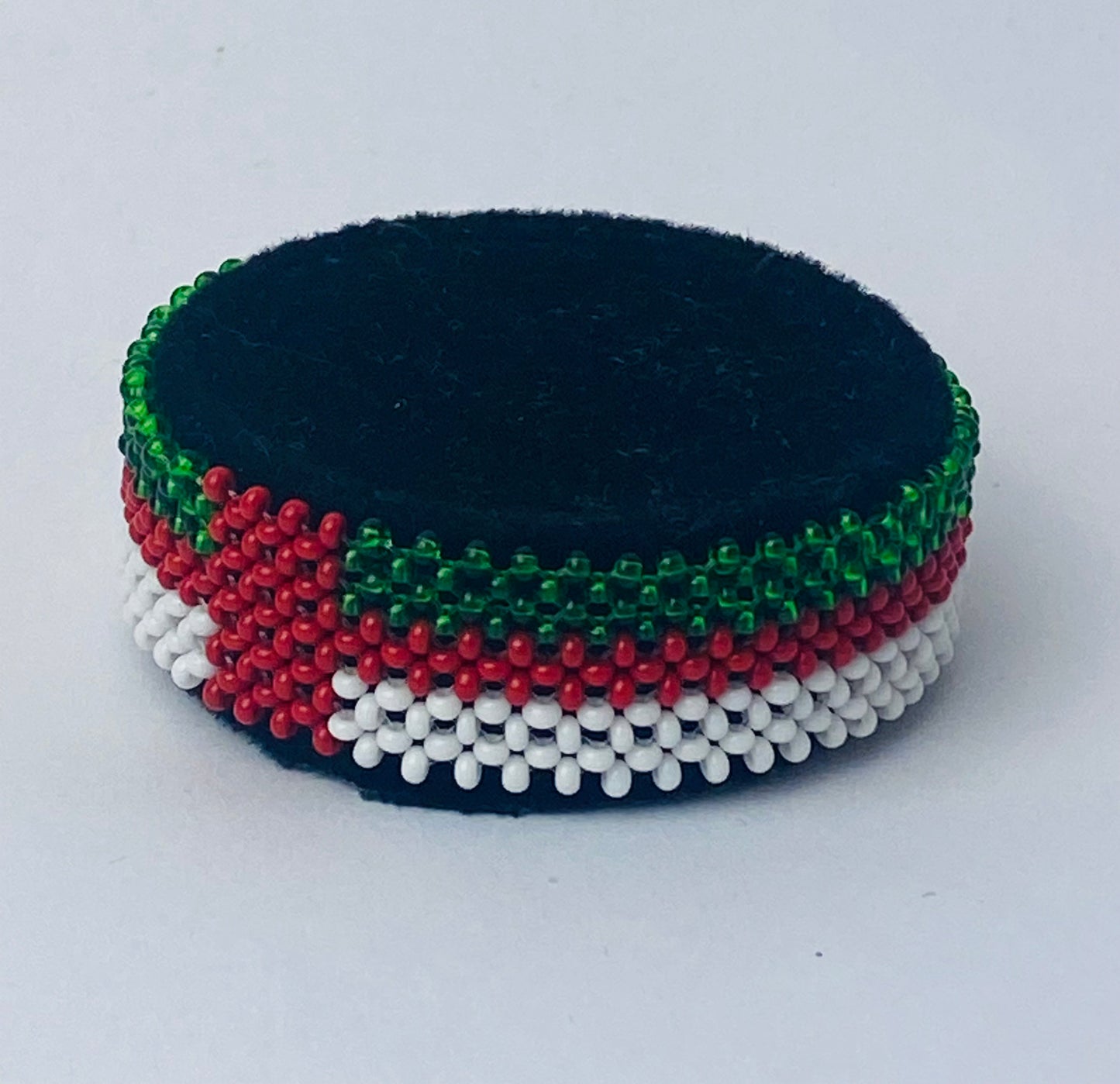 Onan flag hand made fosbrace beads bracelet