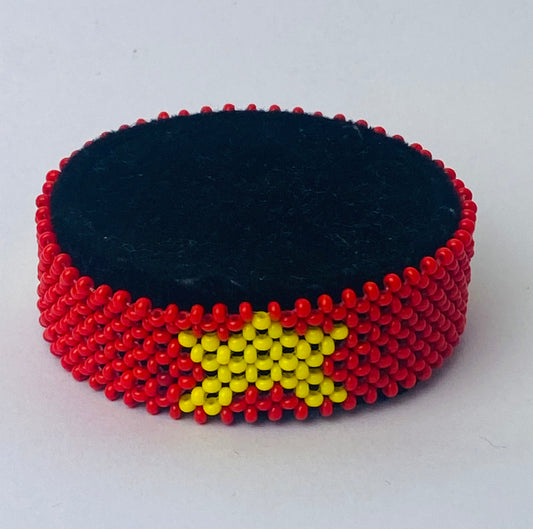 Vietnam flag hand made fosbrace beads bracelet