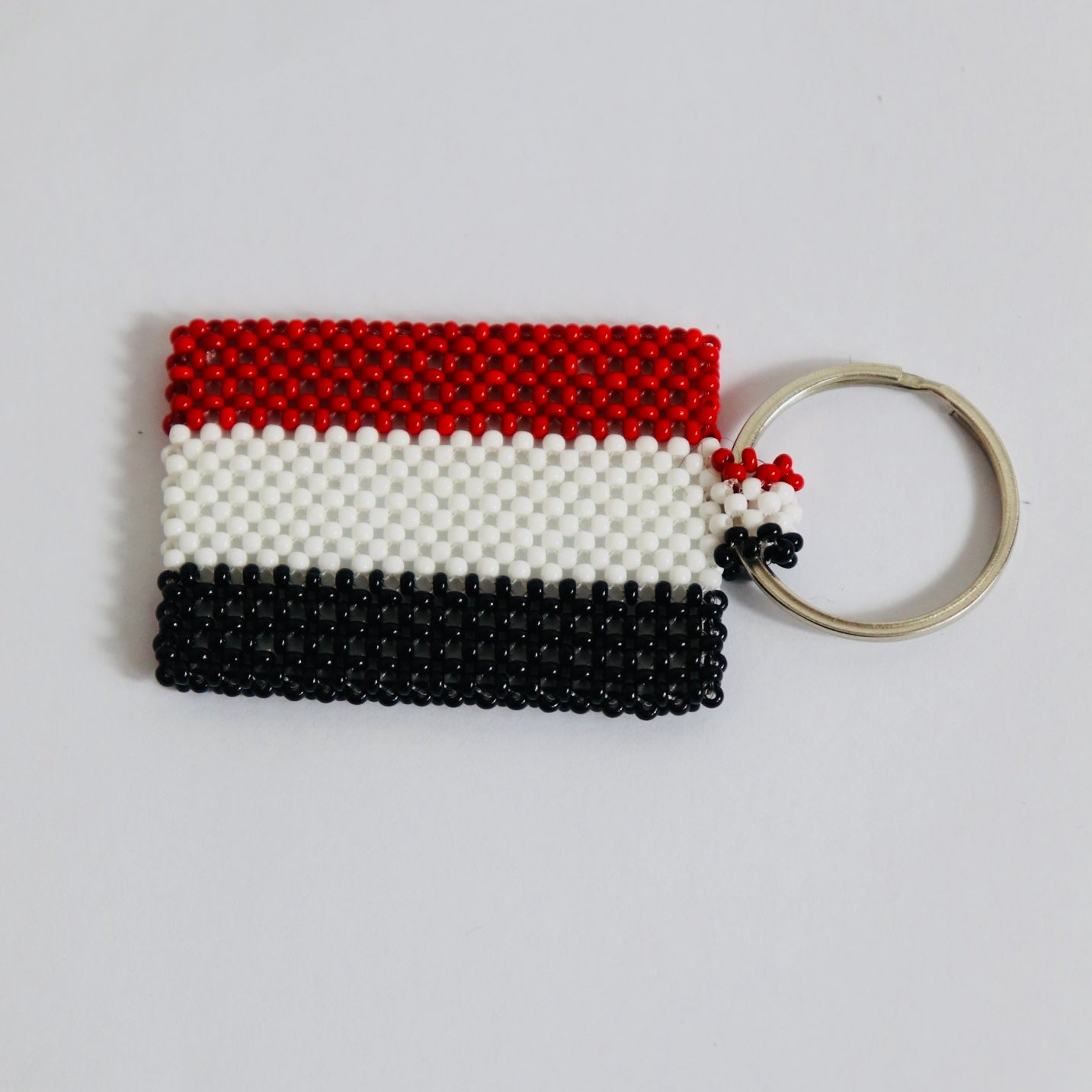 yemen flag hand made beads key chain