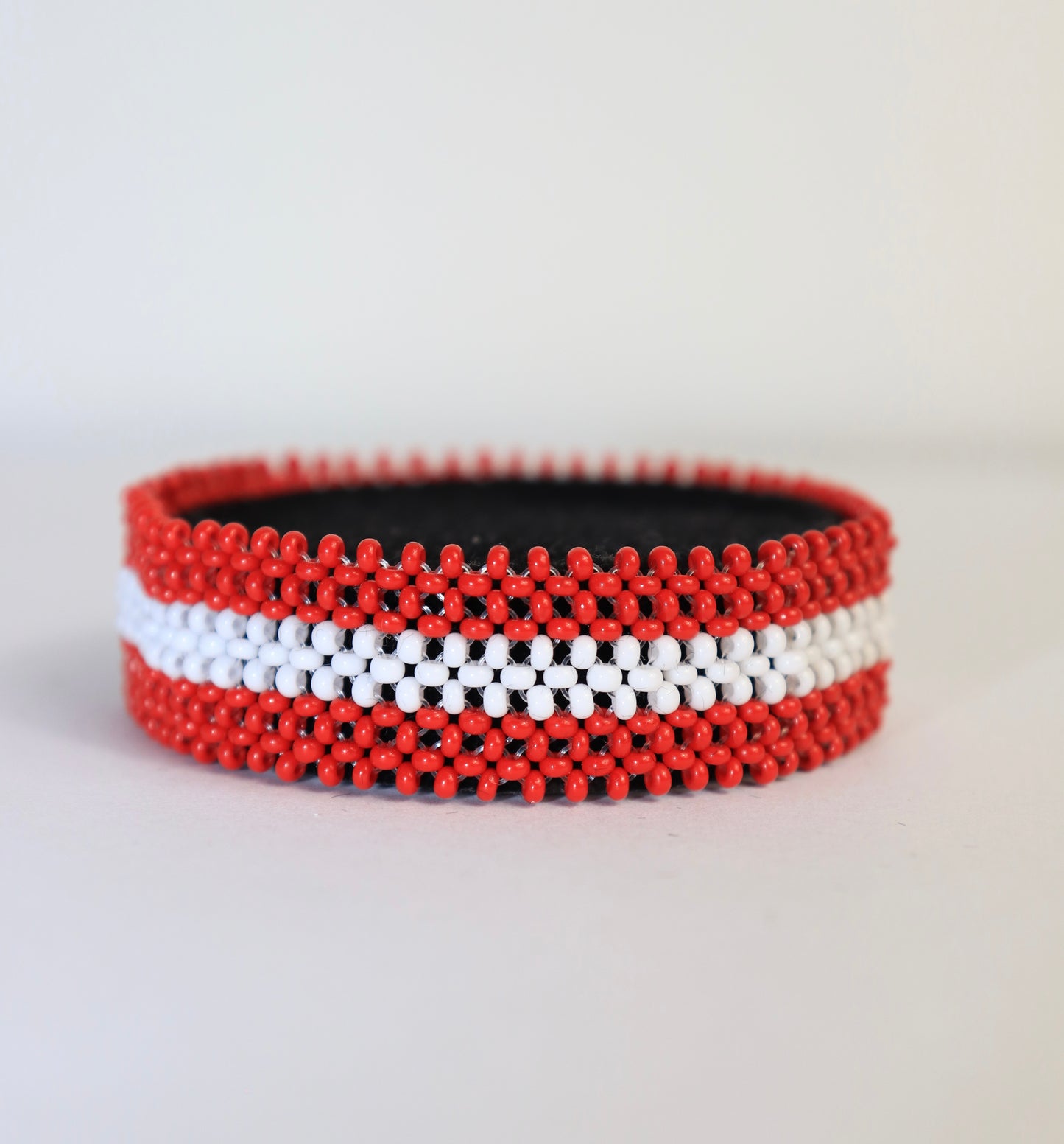 Austria flag beads bracelet